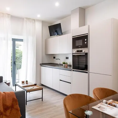 Avanti Buganvilla, La Autentica * Seville